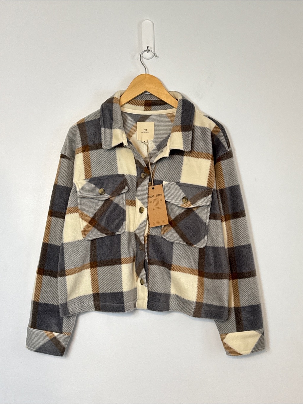 NWT - Thread + Supply Plaid Fleece Short Shacket. So soft! Medium. P2P 21.5”